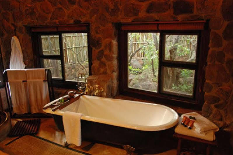 Makweti Safari Lodge Réserve animalière Welgevonden Extérieur photo